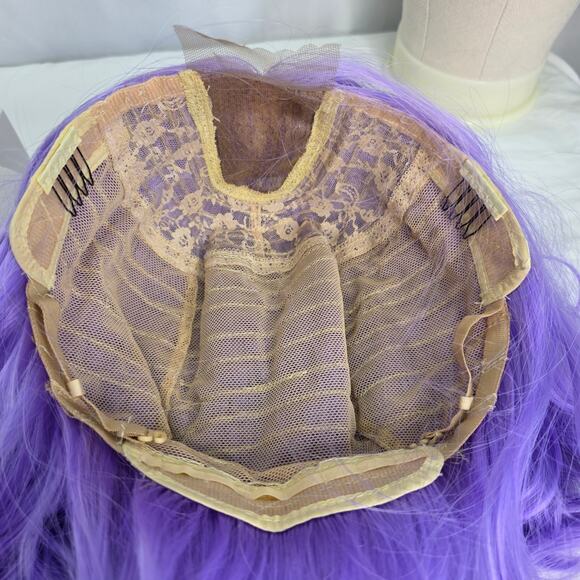 Long  Purple Wavy Wig 26" Middle Part Curly heat resistant synthetic material - Picture 12 of 13